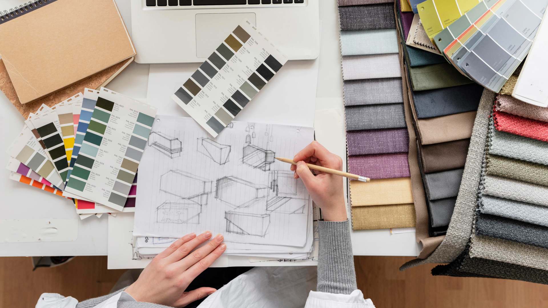 Top 10 des astuces d’un architecte d’intérieur à Toulon pour gagner de l’espace