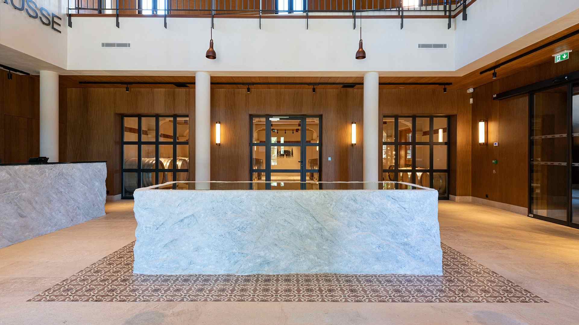 Château de Chausse à Saint-Tropez : repenser un chai entre mémoire du lieu et écriture contemporaine